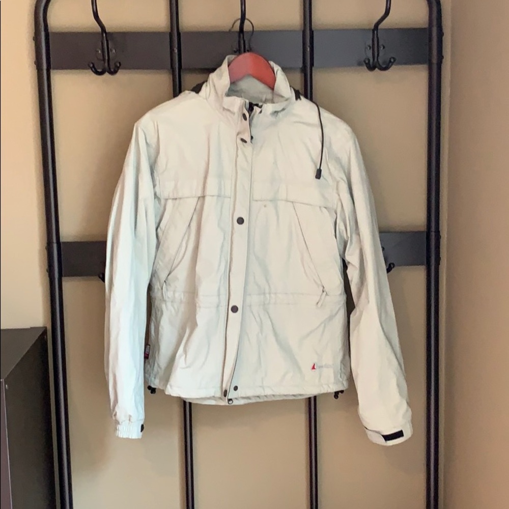 Light green gortex ski jacket